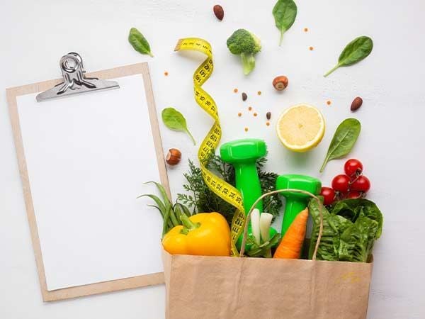 Hediye seti seçimi nasıl yapılır? Doğal ürün içerikli bir hediye seti neden klasik hediyelerden farklıdır? Anneler günü, doğum günü ve yılbaşı için ideal hediye seti kriterleri (içerik, sunum, marka şeffaflığı) ve TLOS OLIVE Bol Polifenollü Yaşam Paketi yaklaşımı.